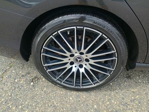 Used 2023 Mercedes-Benz C 300 4MATIC Sedan image 10