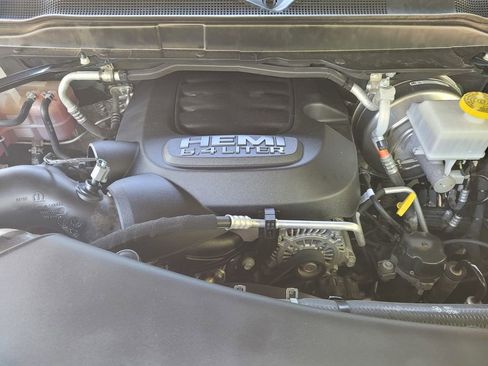 Used 2024 RAM 2500 Big Horn AWD/4WD image 24