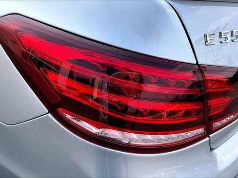 Used 2014 Mercedes-Benz E 550 Coupe image 28