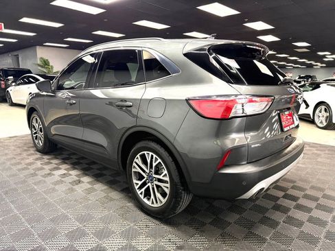 Used 2020 Ford Escape SEL FWD image 11