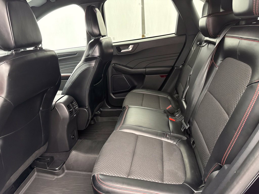 Used 2023 Ford Escape ST-Line AWD/4WD image 14