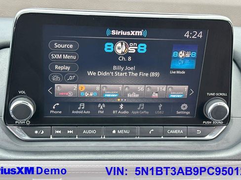 Used 2023 Nissan Rogue S AWD/4WD image 28