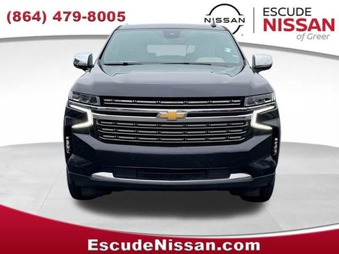 Used 2024 Chevrolet Suburban Premier RWD image 8