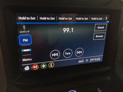 Used 2019 Chevrolet Silverado 1500 Custom w/ Custom Value Package image 25