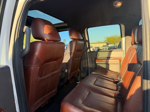 Used 2011 Ford F450 King Ranch w/ King Ranch w/Chrome Pkg image 24