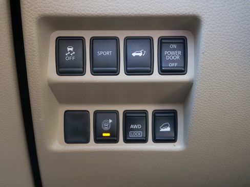 Used 2014 Nissan Rogue SV w/ SV Premium Package image 26