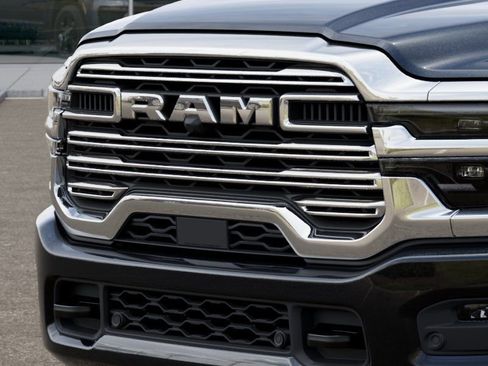 New 2026 RAM 2500 Laramie AWD/4WD image 11