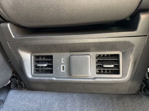 Used 2024 Chevrolet Silverado 2500 LTZ AWD/4WD image 14