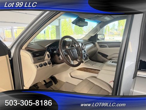 Used 2018 GMC Yukon XL Denali w/ Denali Ultimate Package image 30