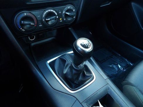 Used 2014 MAZDA MAZDA3 i SV image 19