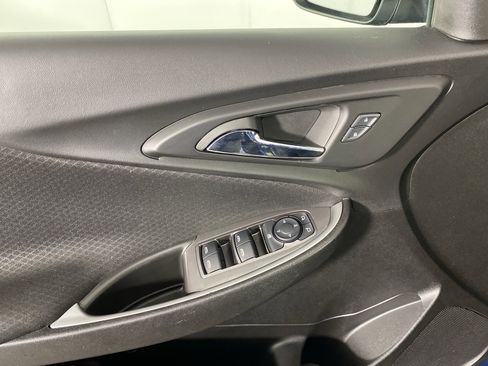 Used 2025 Chevrolet Malibu LT image 15