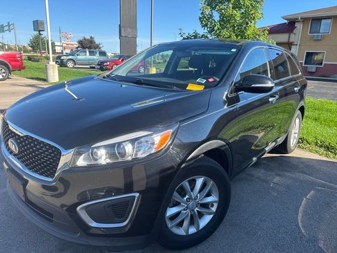 Used 2016 Kia Sorento L FWD image 7