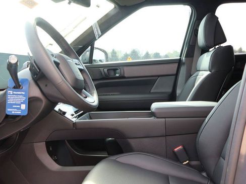 New 2026 Hyundai Santa Fe Calligraphy AWD/4WD image 25
