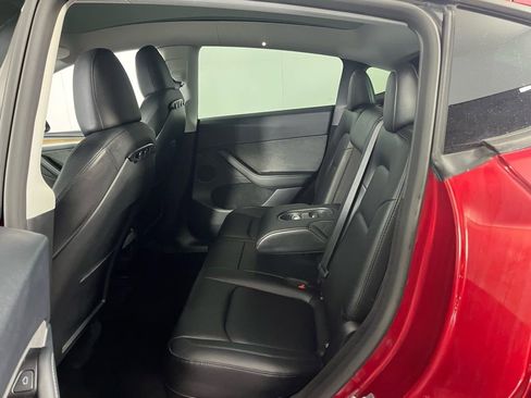 Used 2024 Tesla Model Y Long Range image 22