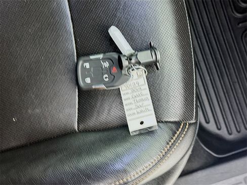 Used 2019 GMC Terrain SLT image 32