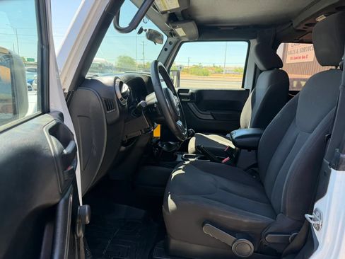 Used 2016 Jeep Wrangler Sport w/ Trailer Tow Group AWD/4WD image 19