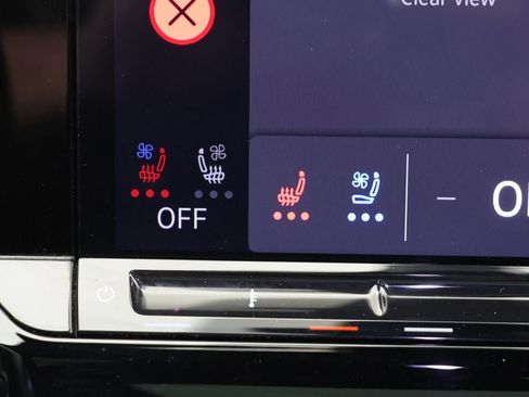 Used 2024 Volkswagen Atlas Cross Sport SEL R-Line image 27