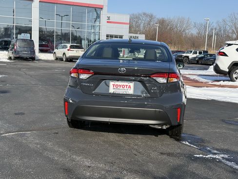 Used 2026 Toyota Corolla LE image 7