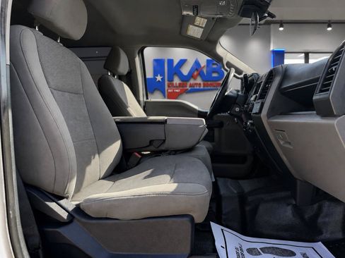 Used 2022 Ford F250 XL w/ STX Appearance Package AWD/4WD image 19
