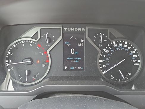 Used 2023 Toyota Tundra SR5 w/ SR5 Convenience Package AWD/4WD image 23