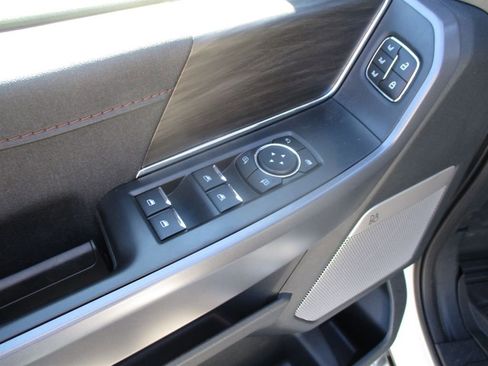 New 2025 Ford F150 Lariat w/ Equipment Group 502A High image 22