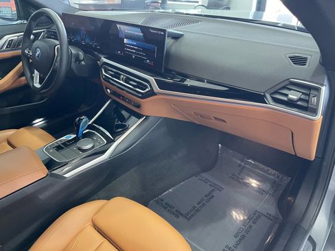 Used 2022 BMW i4 eDrive40 RWD image 39
