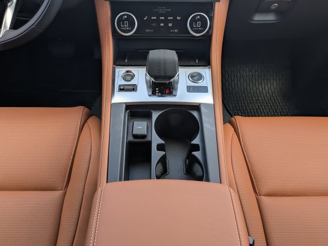 New 2026 Jaguar F-PACE R-Dynamic S AWD/4WD image 19