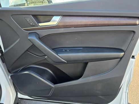 Used 2022 Audi Q5 2.0T Premium w/ Convenience Package image 26