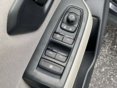 Certified 2025 Subaru Forester AWD/4WD image 6
