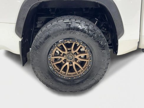 Used 2022 Toyota Tundra Limited w/ TRD Off-Road Package image 38