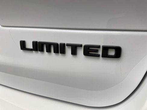 New 2025 Jeep Grand Cherokee L Limited w/ Black Appearance Package RWD image 4