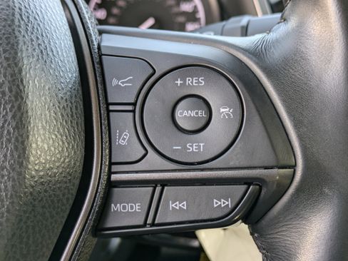 Used 2023 Toyota Camry SE FWD image 24