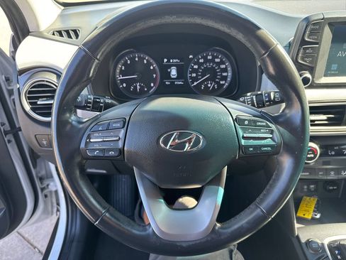 Used 2019 Hyundai Kona Limited FWD image 28