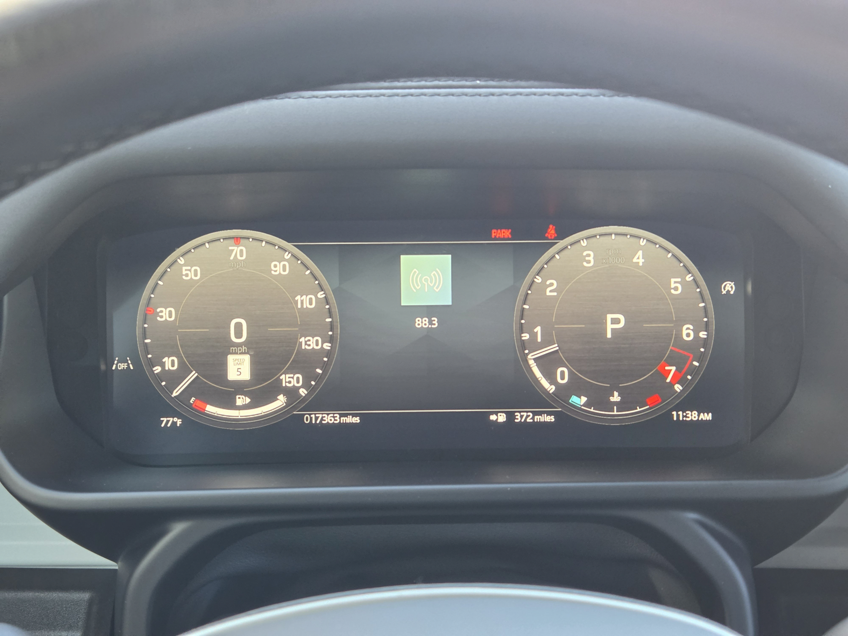Used 2024 Land Rover Defender 110 X-Dynamic SE AWD/4WD image 17