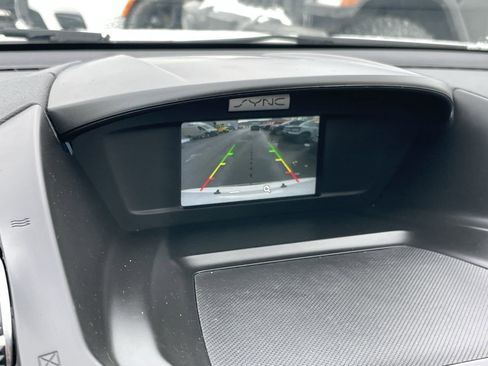 Used 2018 Ford Escape SE image 17