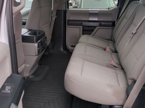 Used 2017 Ford F250 XLT w/ XLT Premium Package image 20