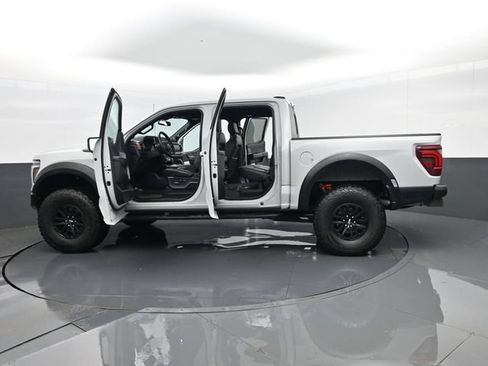 Used 2024 Ford F150 Raptor AWD/4WD image 32