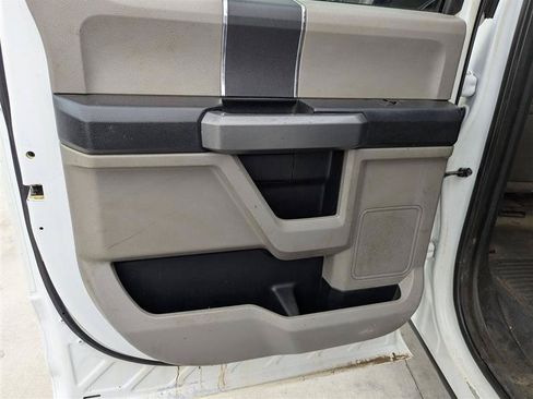 Used 2017 Ford F350 XLT AWD/4WD image 15