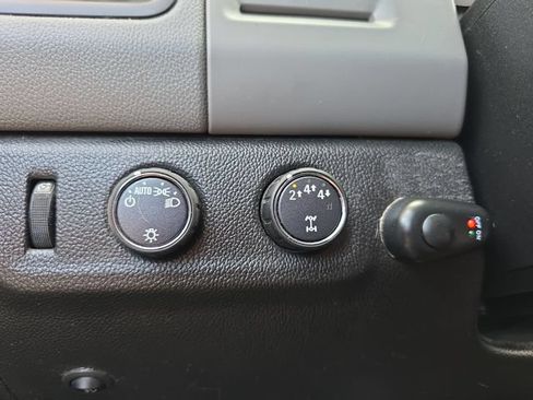 Used 2020 Chevrolet Colorado W/T w/ WT Convenience Package AWD/4WD image 25