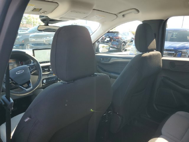 Used 2024 Ford Escape Active w/ Tech Pack #1 AWD/4WD image 11