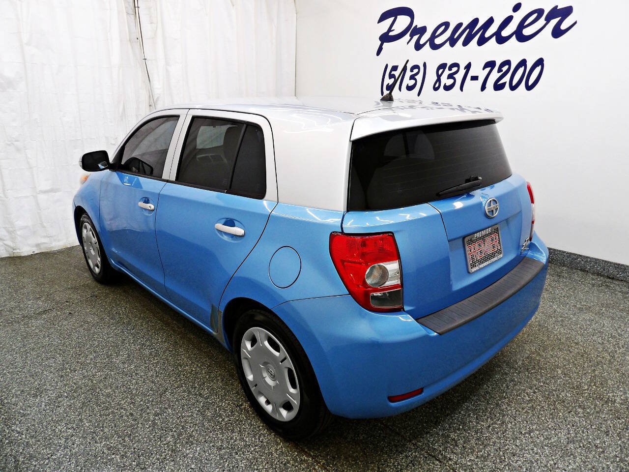Used 2014 Scion xD FWD image 4