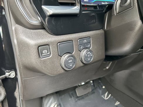 Used 2025 Chevrolet Silverado 1500 RST image 41