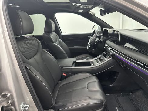 Used 2025 Hyundai Palisade Calligraphy FWD image 30