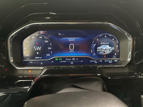 Certified 2025 Chevrolet Silverado 1500 LT image 30