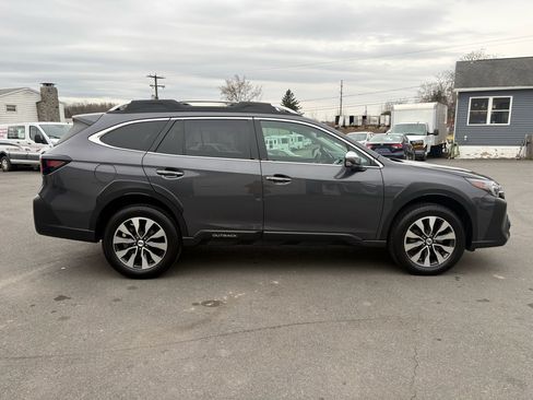 Used 2024 Subaru Outback Touring XT image 6