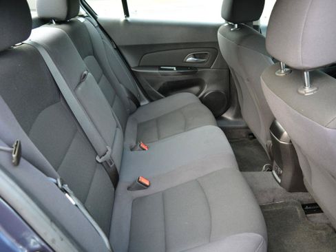 Used 2013 Chevrolet Cruze LT FWD image 15