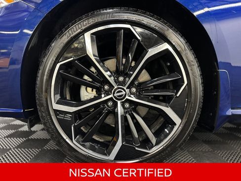 Certified 2024 Nissan Altima 2.5 SR w/ SR Premium Package AWD/4WD image 13