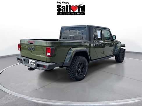 Used 2022 Jeep Gladiator Sport AWD/4WD image 9