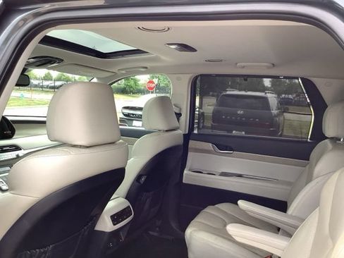Used 2020 Hyundai Palisade SEL w/ Premium Package AWD/4WD image 21