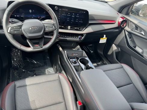 New 2026 Chevrolet Equinox RS w/ Safety and Technology Package AWD/4WD image 10